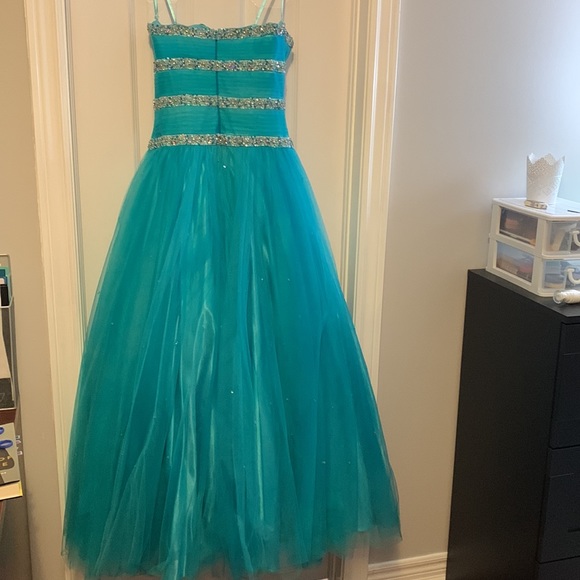 Evening Prom Ball Gown - Picture 3 of 6